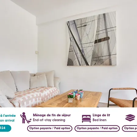 A Proximite Des Plages Et Commerces De